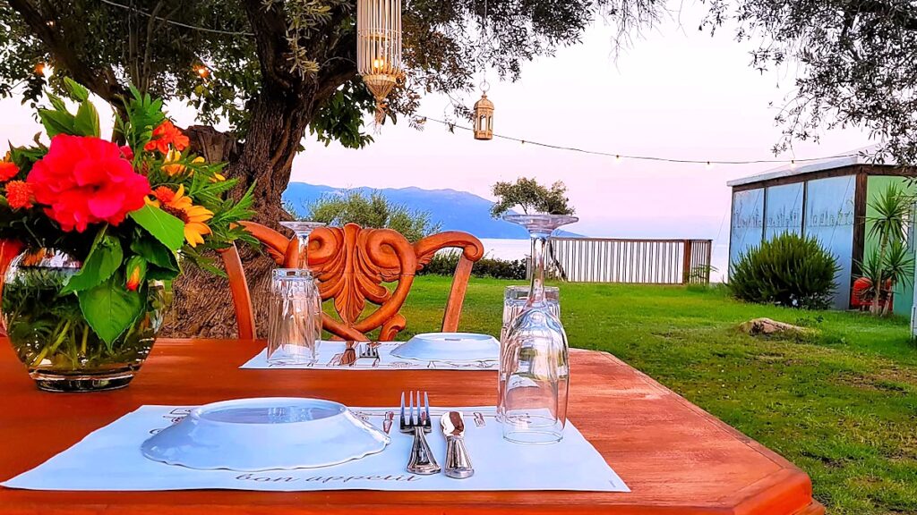 Loukoulos Restaurant